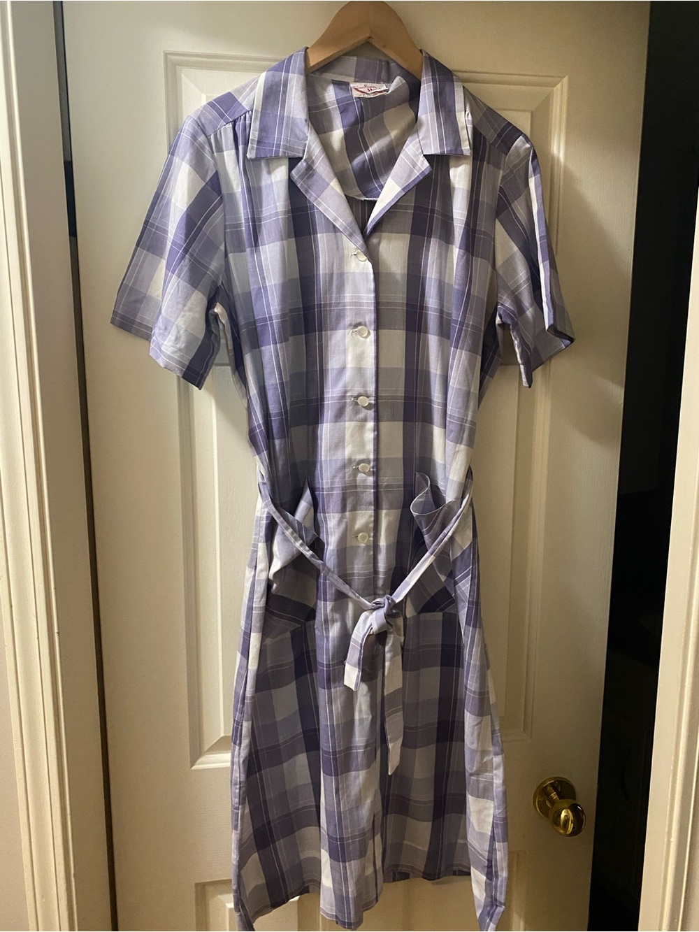 Vintage Lilac Plaid Button-Front Shirt Dress with pockets